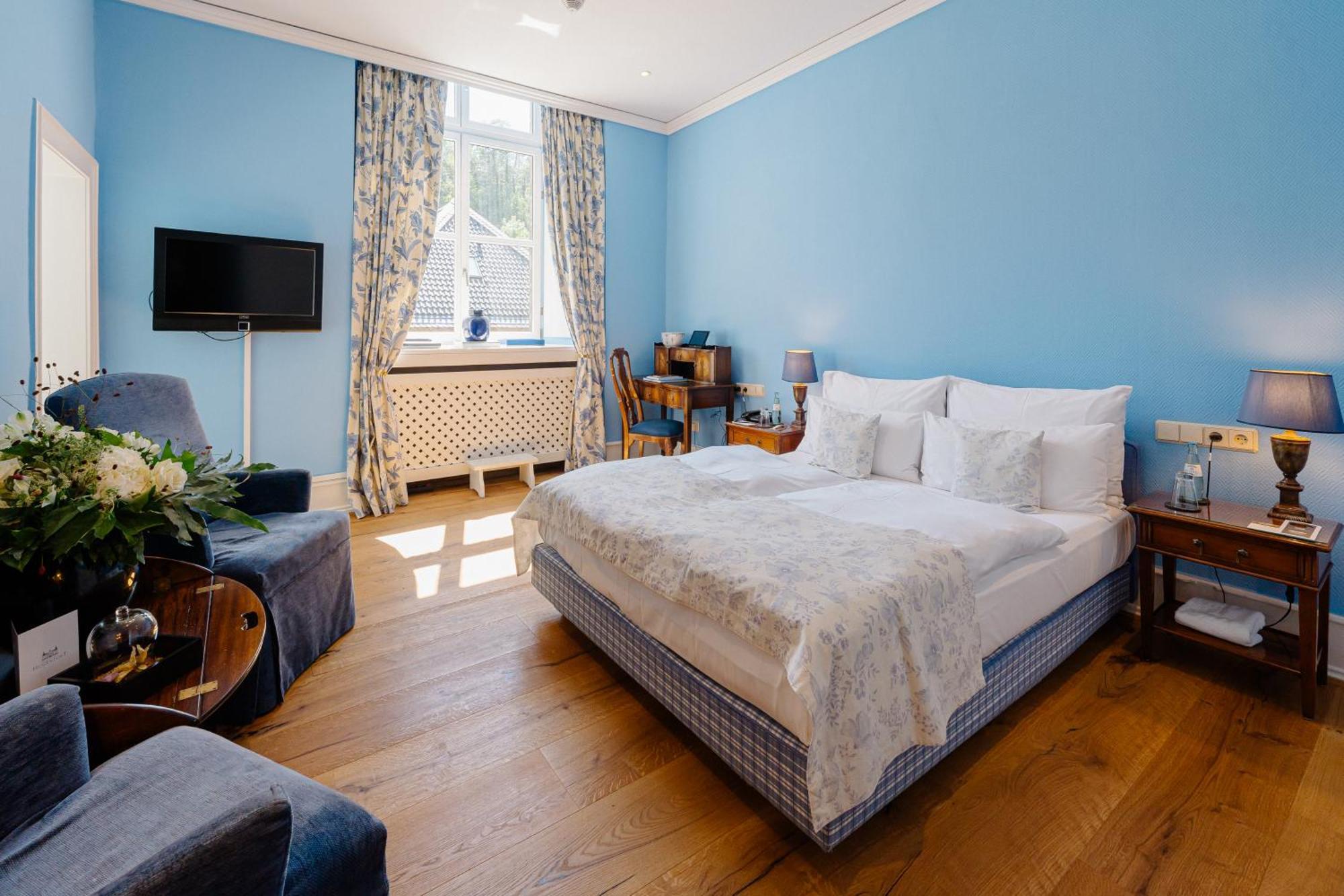 Classic Double Room,1545154642:JPEG